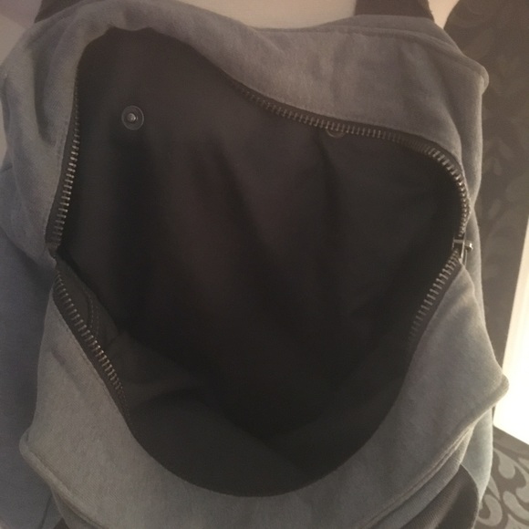 Stella McCartney for Adidas gym bag - Picture 4 of 4